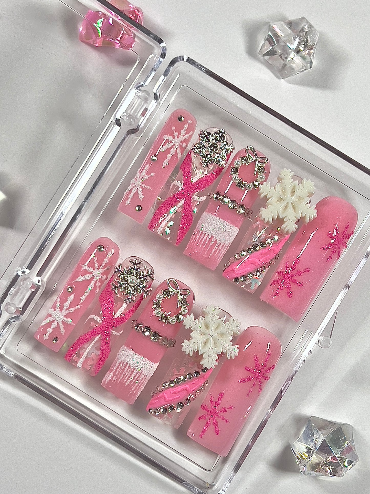 PINKmas frost π¨οΈπ