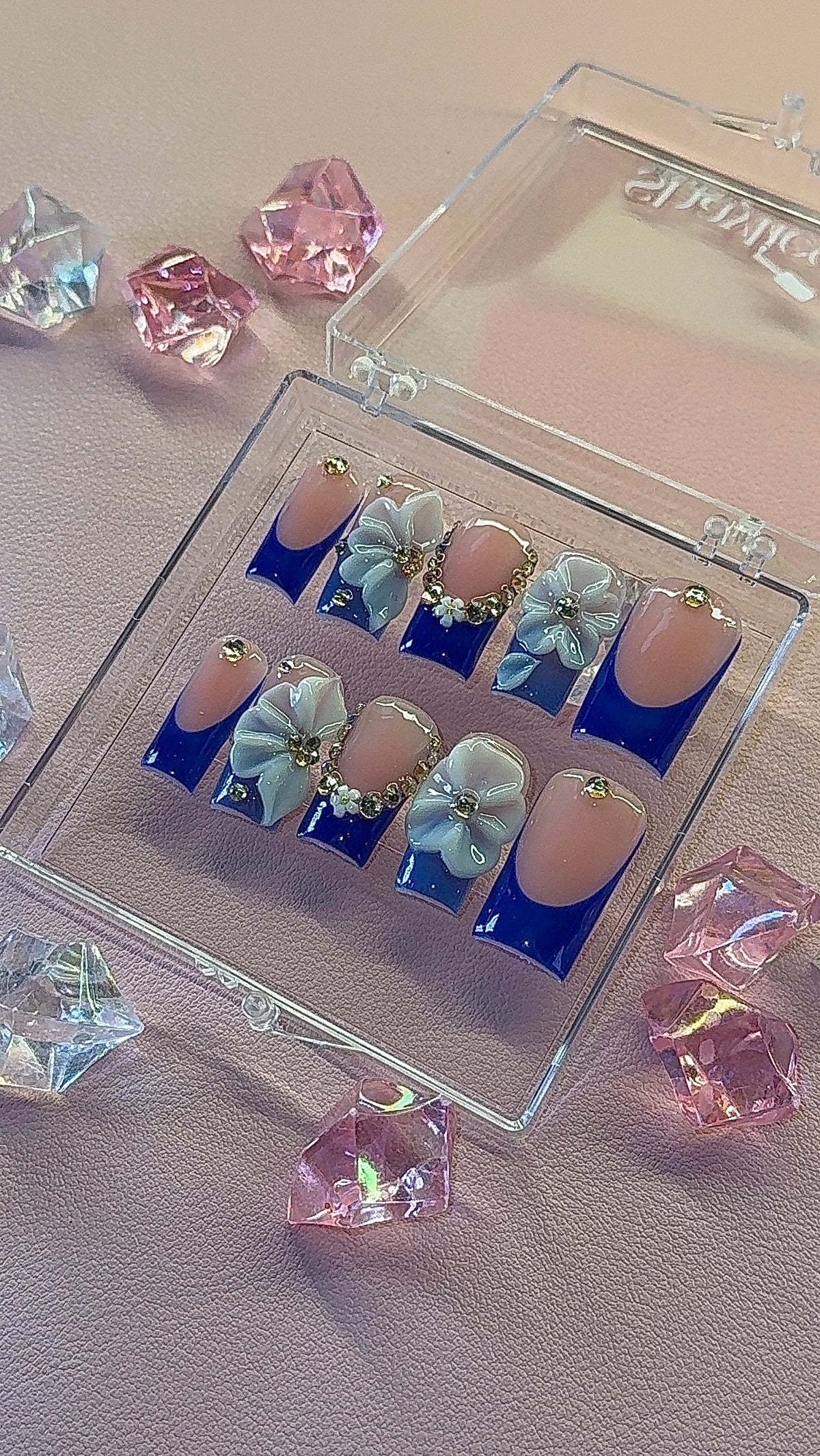 Blue Flower Luxx