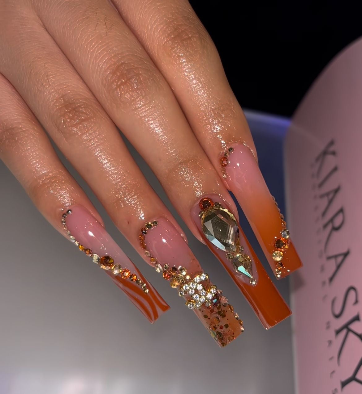 Orange Inspo ☆9 (NOT MY WORK)