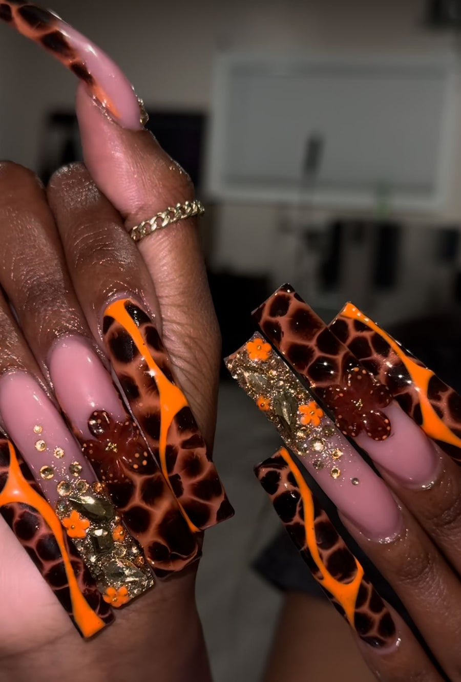Orange Inspo ☆6 (NOT MY WORK)